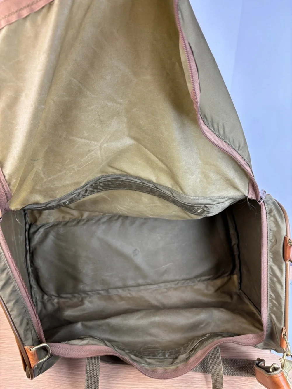 Vintage Hartmann Weekender Duffle Durable Olive Green Ballistic Nylon w/Leather